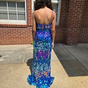 Formal dress for pageant or prom